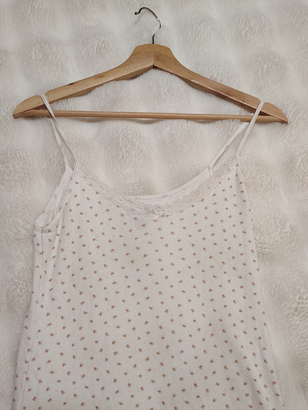 100% Cotton White Night Gown With Tiny Pink Floral Print - Picture 2 of 9